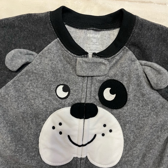 Carters fleece footie pajamas size 18 mos - Picture 3 of 7